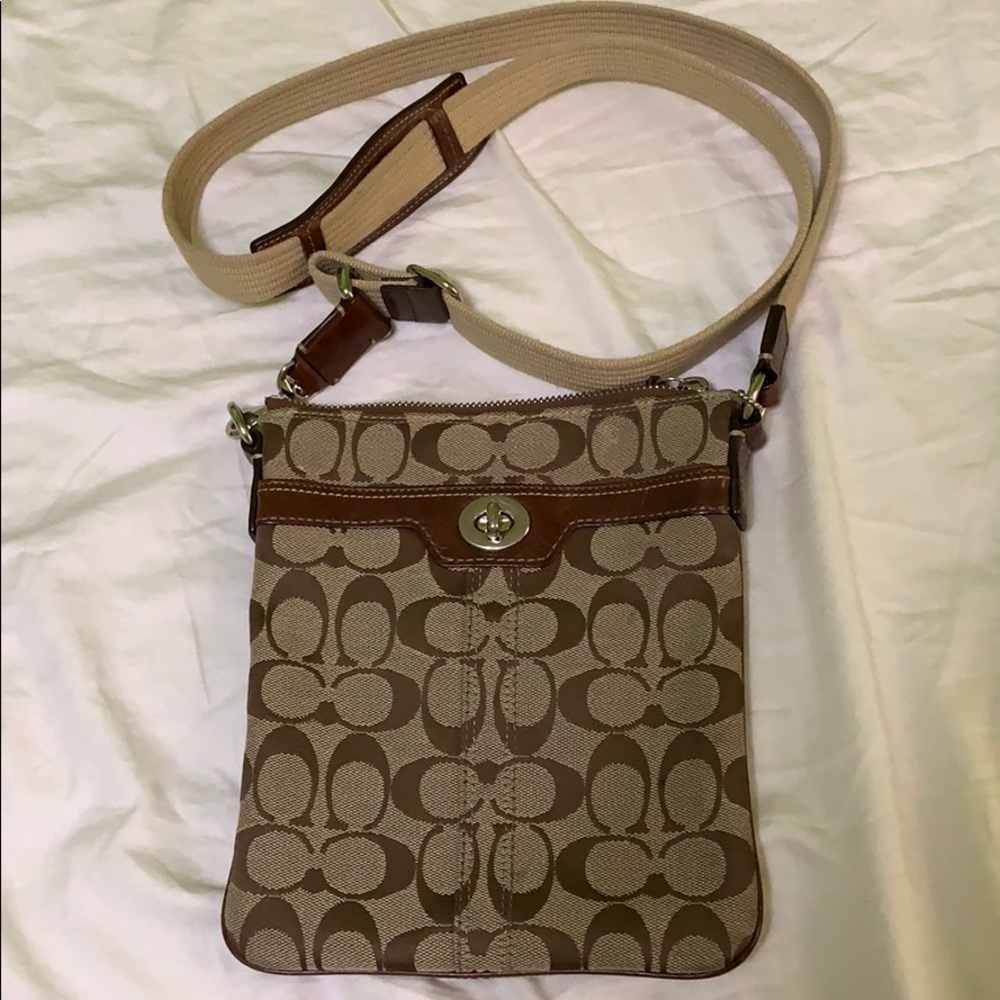Coach crossbody purse